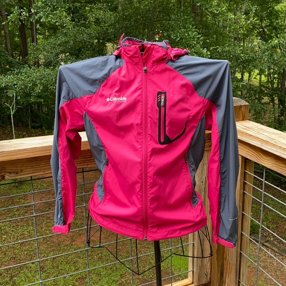 Columbia Jackets & Blazers - Columbia Titanium Omni-Shield Waterproof Rain Coat